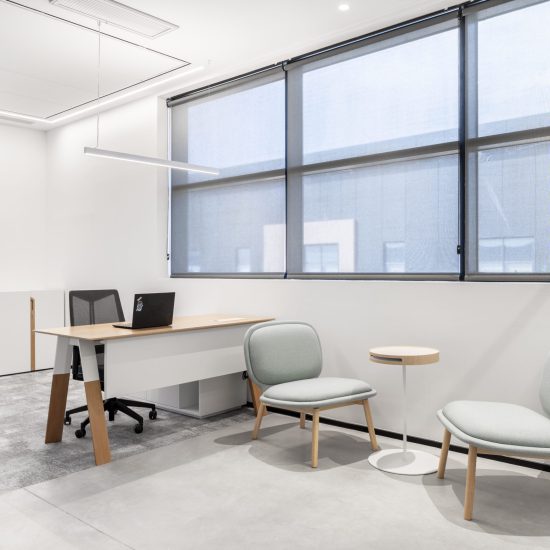 שולחן ECO MIX, כסא ARCO , כורסאות TEDY