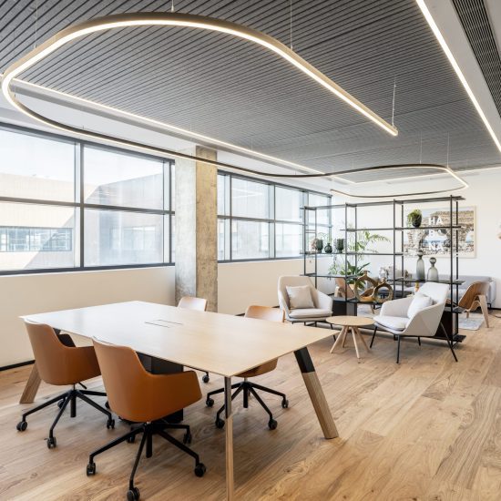 שולחן ECO MIX, כסאות NEO, כורסאות JOYA, שולחן קפה STIKS