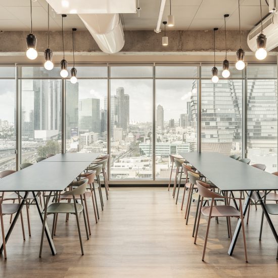 כסאות ARUM, שולחן בר דגם ECO