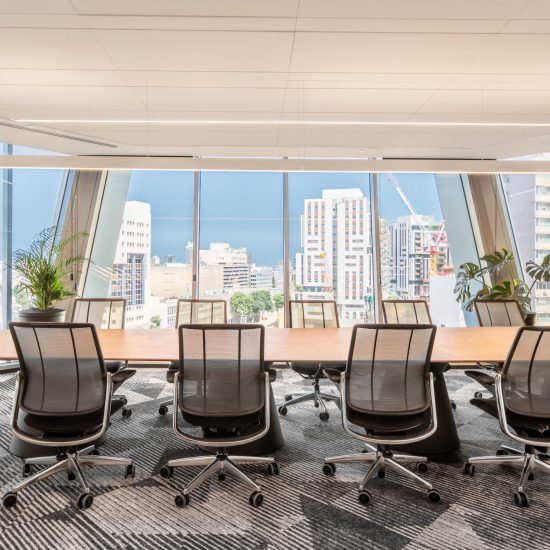 Smart chair, Essense table