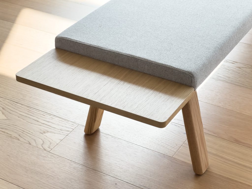 PLANIA BENCH