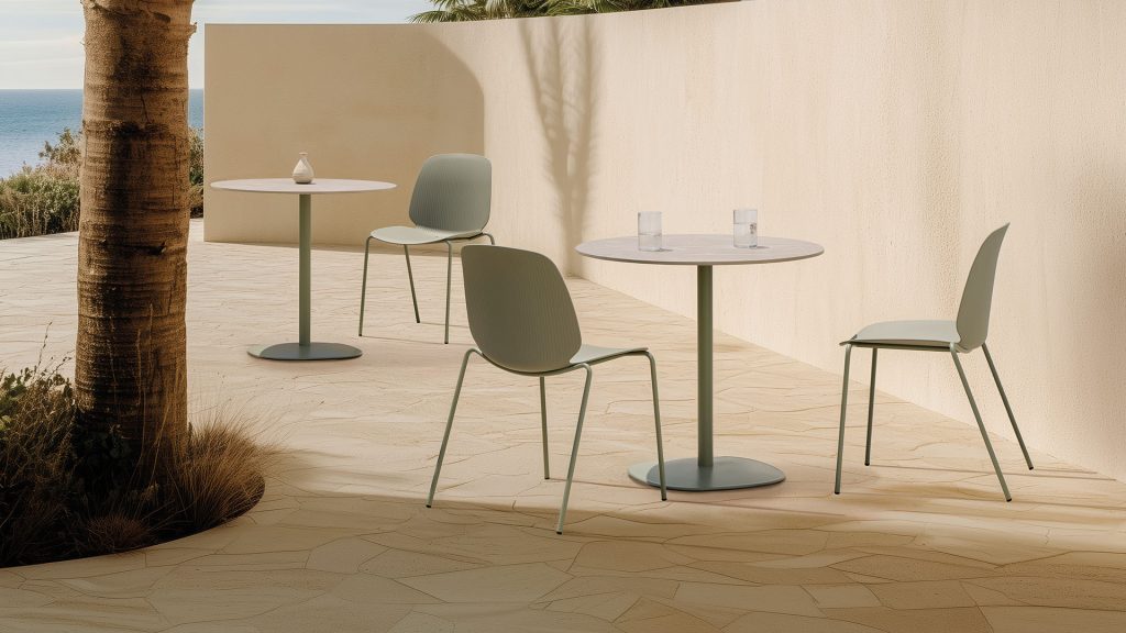 OSWEL OUTDOOR